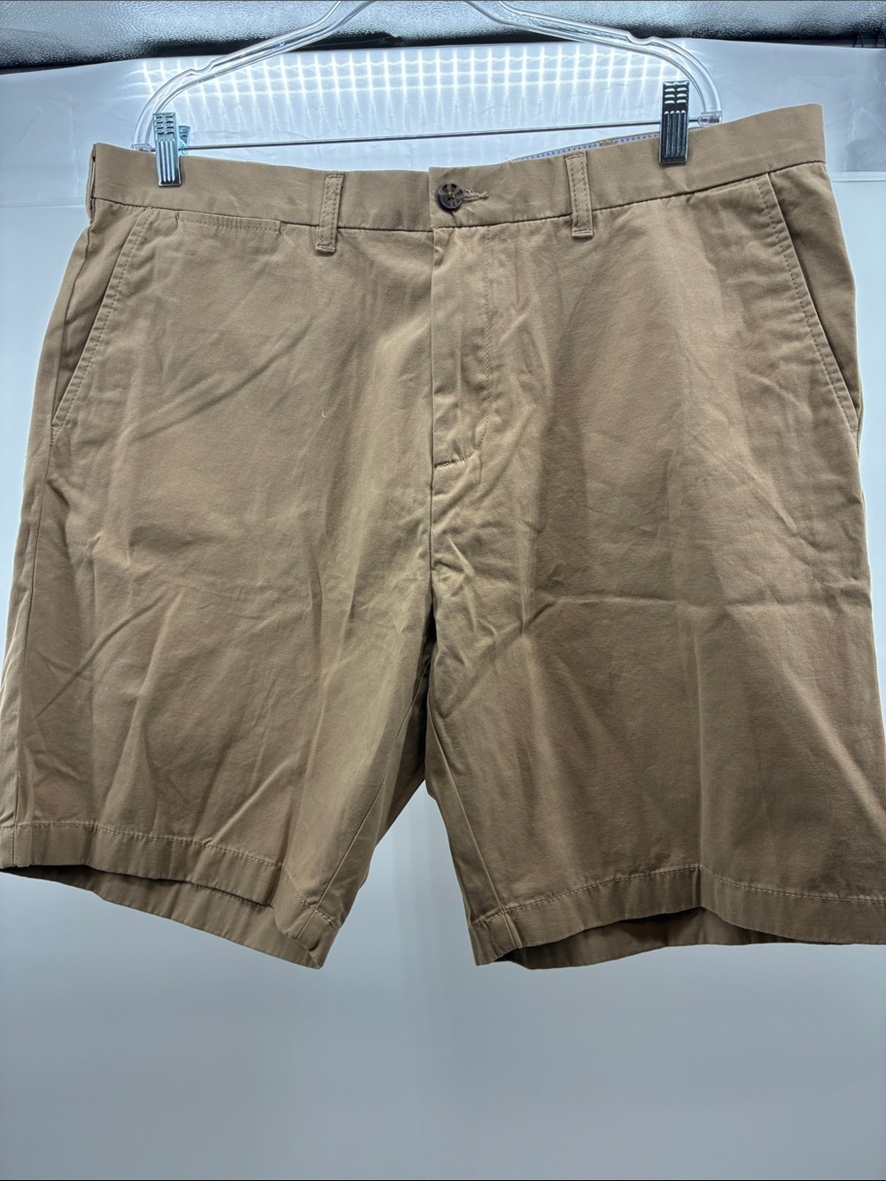Tommy Hilfiger Men's Tan Flat Front Chino Shorts